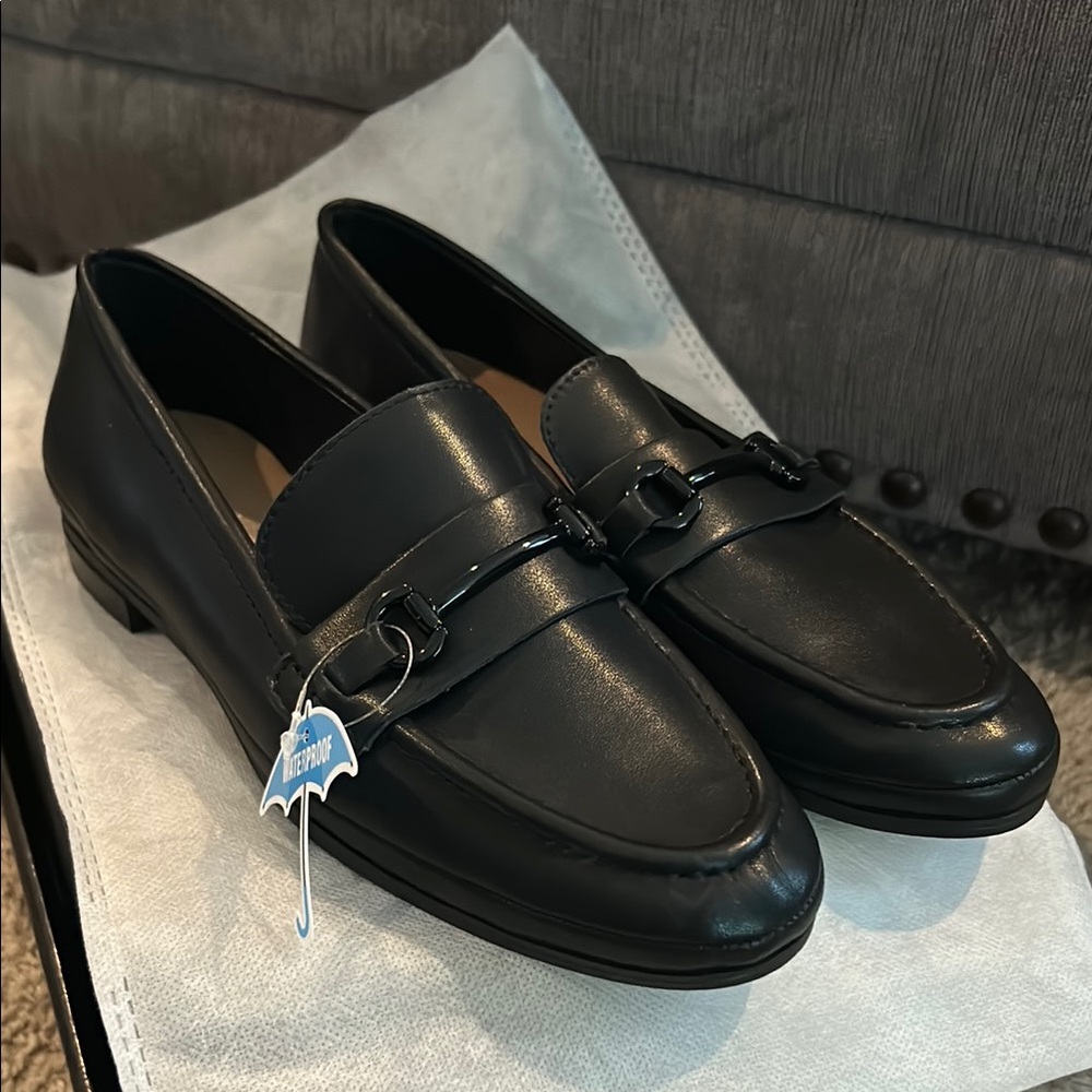 Aqua College Women's Black Waterproof Bossy Slip-on Loafer Flats Size 7.5 NWT